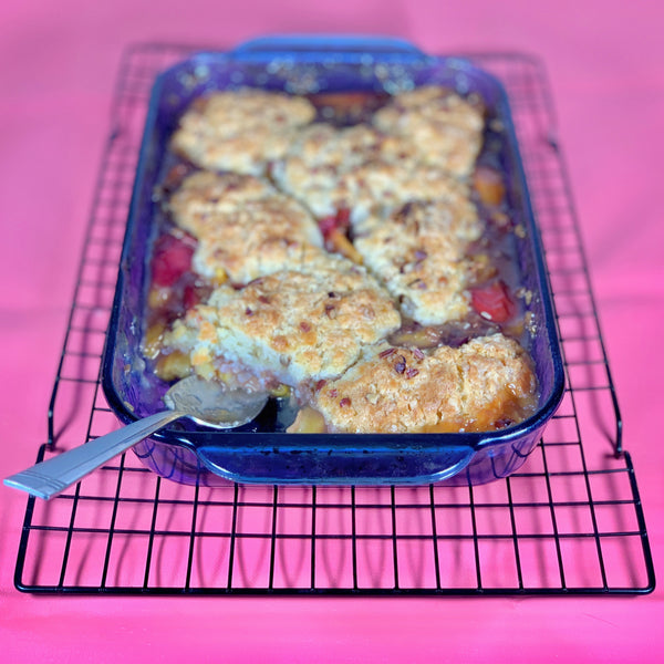 Brown Sugar Pecan Peach Cobbler