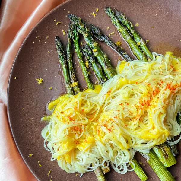 Roasted Asparagus with Curry Hollandaise