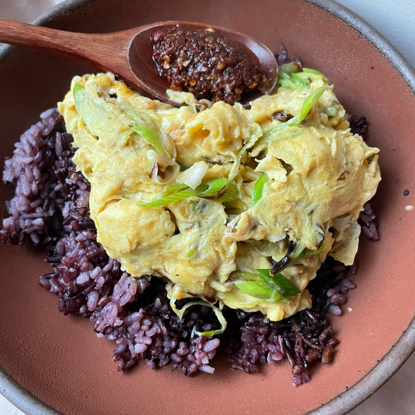 Green Garlic Scrambled Eggs