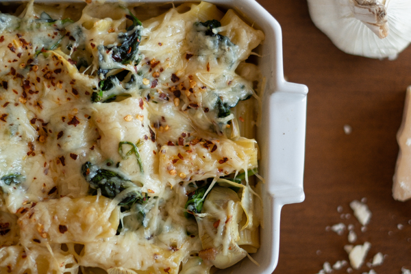 Cheesy Spinach and Artichoke Pasta