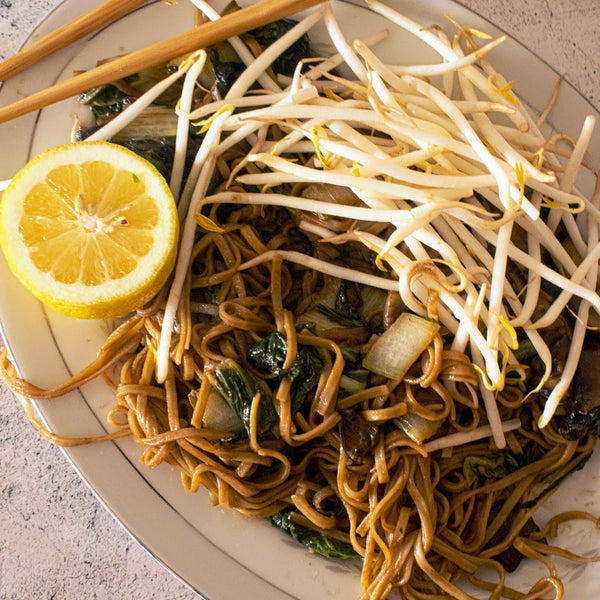 Bopak Choy with Mushrooms and Thai Noodles